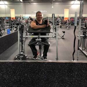 Meet your Posher, Pete